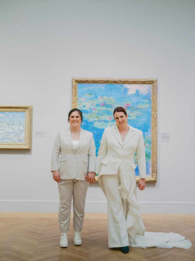 Legion of Honor wedding couple taking pictures inside the galleries 